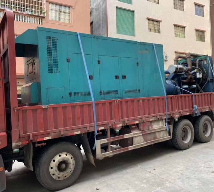 上高如何在不同负载率下确保 400KW 柴油发电机组的正常运行？