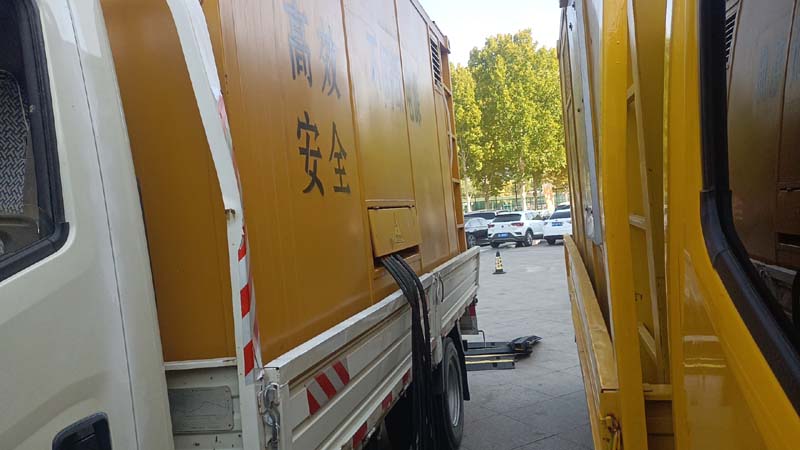 上高如何判断柴油发电机组和UPS电源的切换时间是否符合要求？